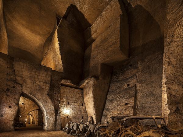 Galleria Borbonica (Bourbon Tunnel)