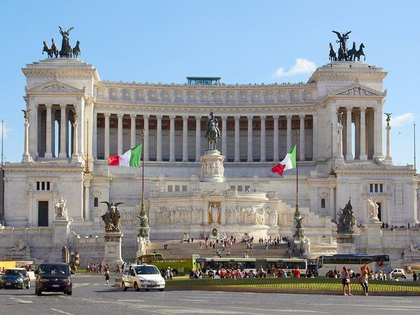 Vittoriano e Terrazza delle Quadrighe